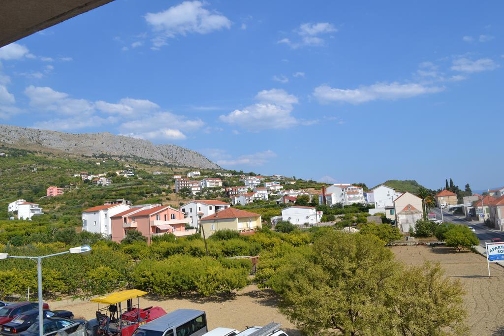 Apartments Lucia Podstrana Quarto foto