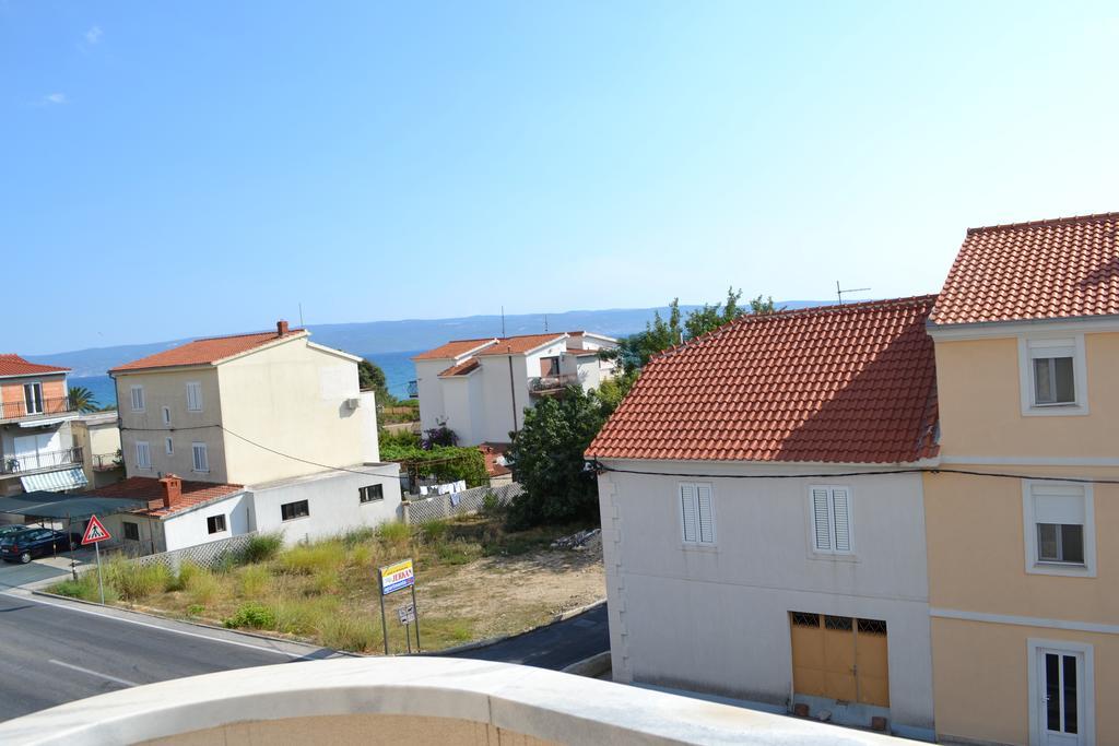 Apartments Lucia Podstrana Quarto foto